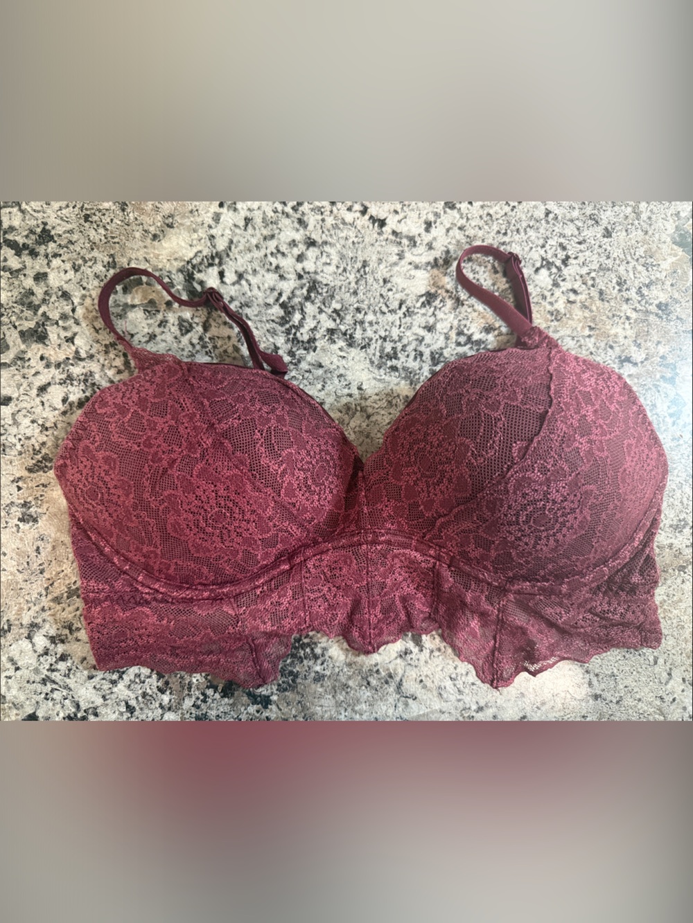 Women's Lace Underwire Bra in Burgundy
